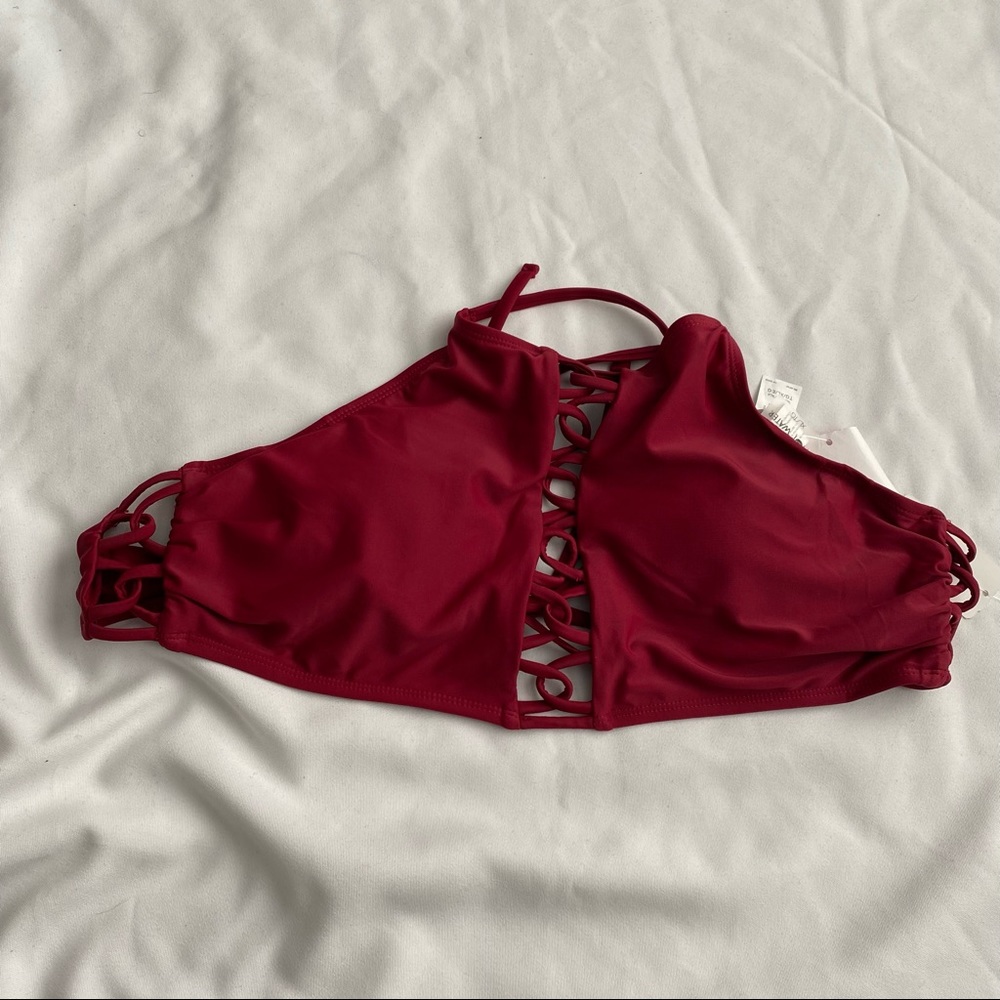 BATHING SUIT TOP
